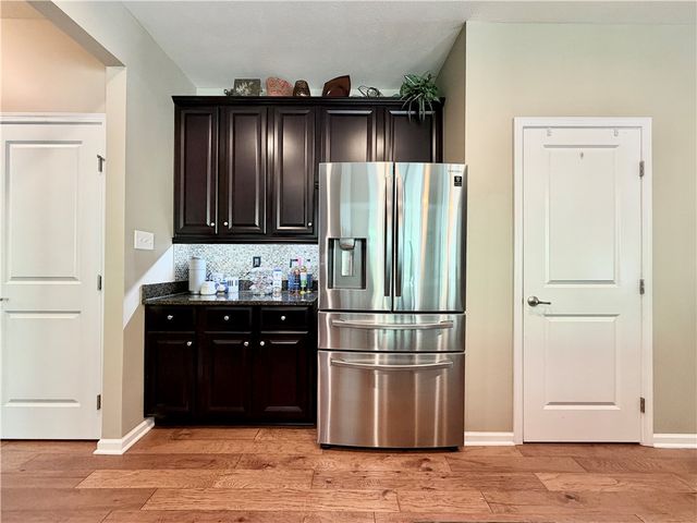 222 Overlook Dr, Peters Twp, PA 15317