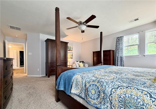 222 Overlook Dr, Peters Twp, PA 15317