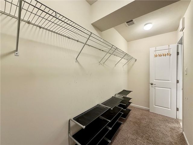 222 Overlook Dr, Peters Twp, PA 15317