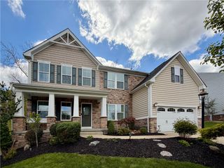 222 Overlook Dr, Peters Twp, PA 15317