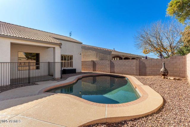 4464 E Redfield Court, Gilbert, AZ 85234