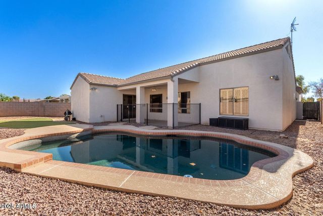 4464 E Redfield Court, Gilbert, AZ 85234