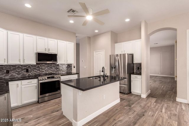 4464 E Redfield Court, Gilbert, AZ 85234