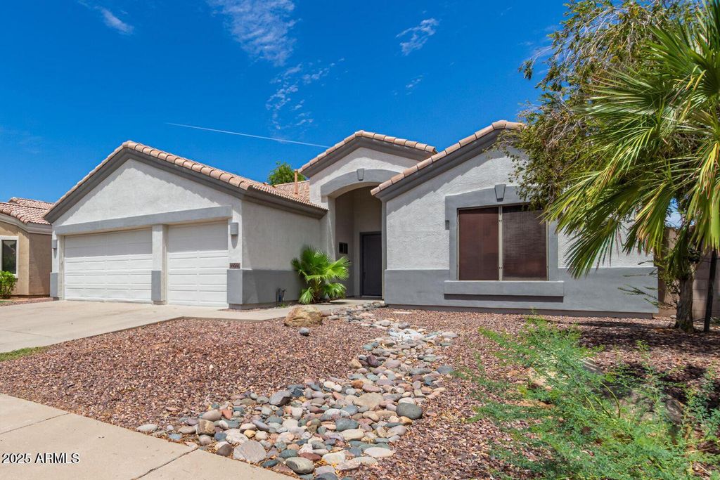 4464 E Redfield Court, Gilbert, AZ 85234