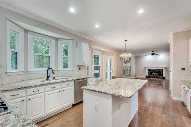 520 Fawn Run, Alpharetta, GA 30005