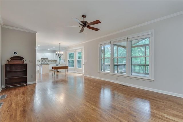 520 Fawn Run, Alpharetta, GA 30005