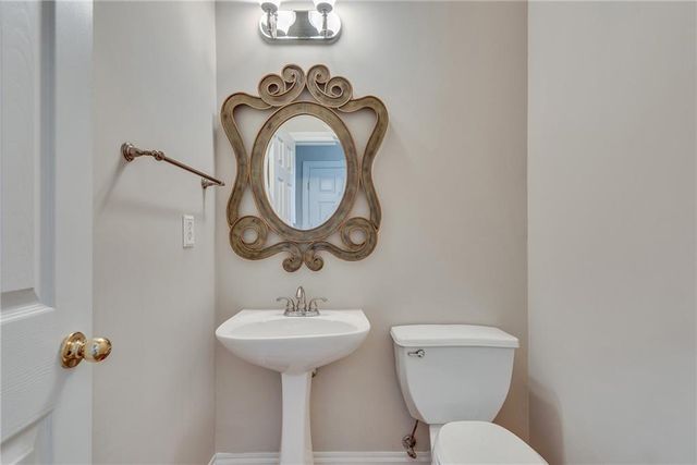 520 Fawn Run, Alpharetta, GA 30005