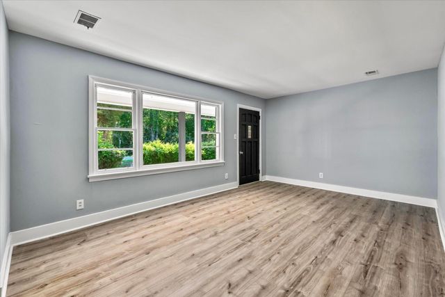 140 Weeks Avenue, Goose Creek, SC 29445