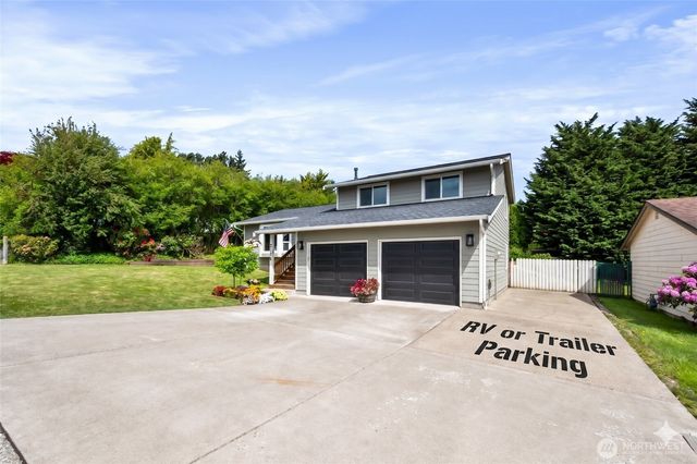 2170 Hawthorne Street, Ferndale, WA 98248
