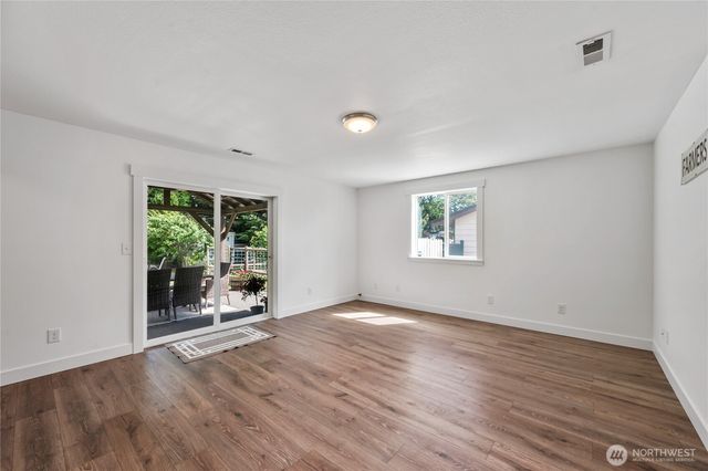 2170 Hawthorne Street, Ferndale, WA 98248