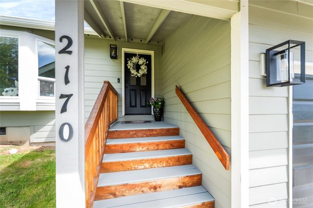 2170 Hawthorne Street, Ferndale, WA 98248