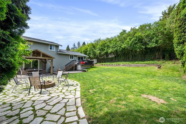 2170 Hawthorne Street, Ferndale, WA 98248