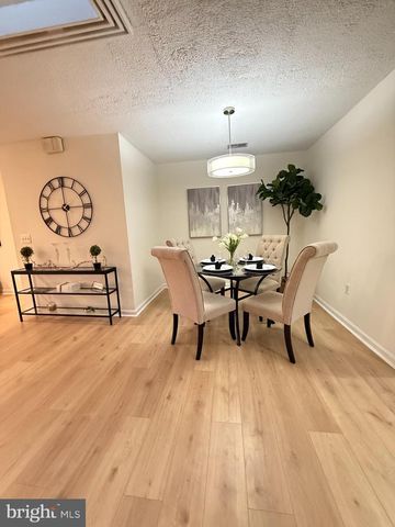 6205 EVERGLADES DR, Alexandria, VA 22312