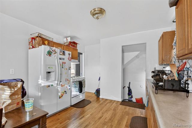 7296 Dacosta, Redford, MI 48239