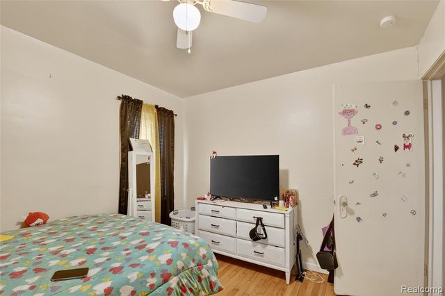 7296 Dacosta, Redford, MI 48239