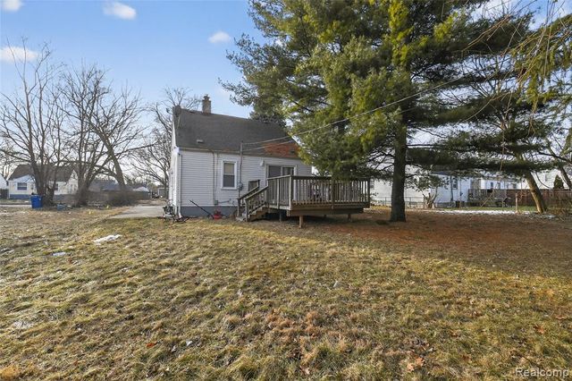 7296 Dacosta, Redford, MI 48239