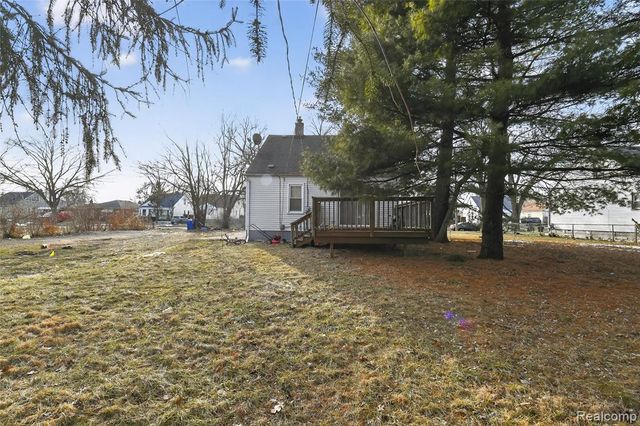 7296 Dacosta, Redford, MI 48239