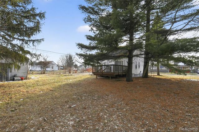 7296 Dacosta, Redford, MI 48239