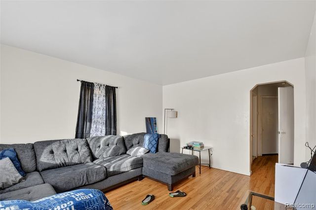 7296 Dacosta, Redford, MI 48239