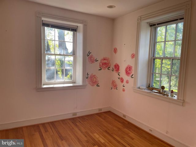 2860 YELLOW GOOSE RD, Lancaster, PA 17601