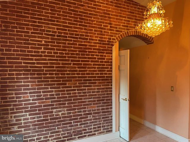 2860 YELLOW GOOSE RD, Lancaster, PA 17601