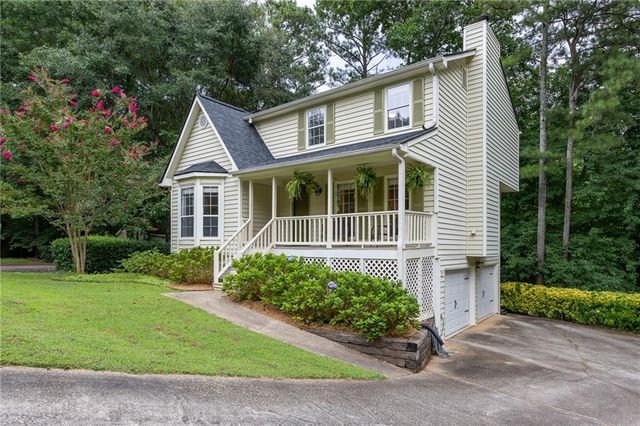 2397 June Springs Drive SW, Marietta, GA 30008