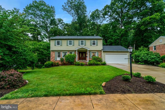 8304 FIVE GATES RD, Annandale, VA 22003