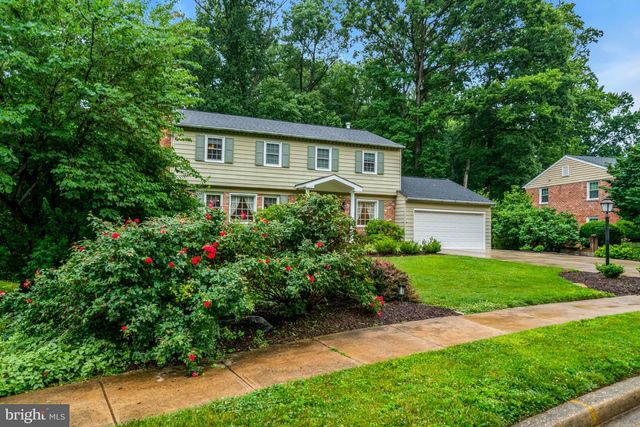 8304 FIVE GATES RD, Annandale, VA 22003