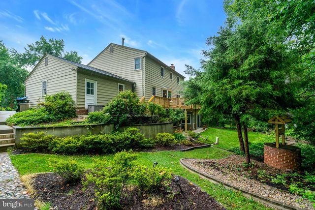 8304 FIVE GATES RD, Annandale, VA 22003
