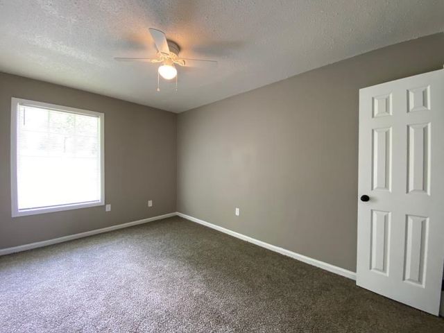 509 DEERSKIN DR, Memphis, TN 38109