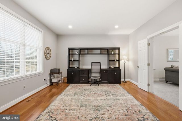 22 SPRINGLEA LN, Chester Springs, PA 19425