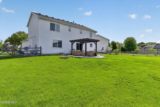 11037 Wildflower Drive, Whitehouse, OH 43571