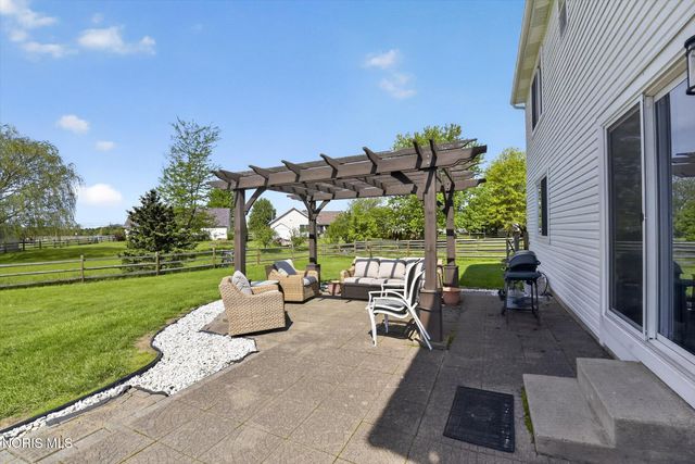 11037 Wildflower Drive, Whitehouse, OH 43571