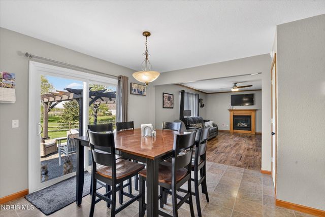 11037 Wildflower Drive, Whitehouse, OH 43571