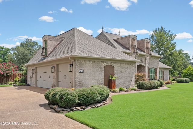 2634 Fountain Gate Drive, Hernando, MS 38632