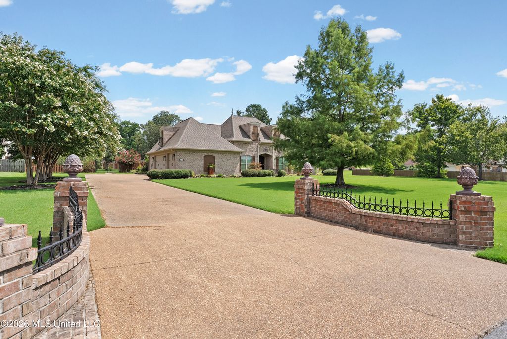 2634 Fountain Gate Drive, Hernando, MS 38632 — photo 4