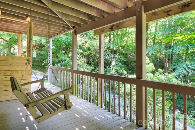 450 Elk Mountain Scenic Highway, Asheville, NC 28804