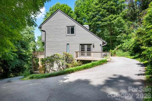 450 Elk Mountain Scenic Highway, Asheville, NC 28804