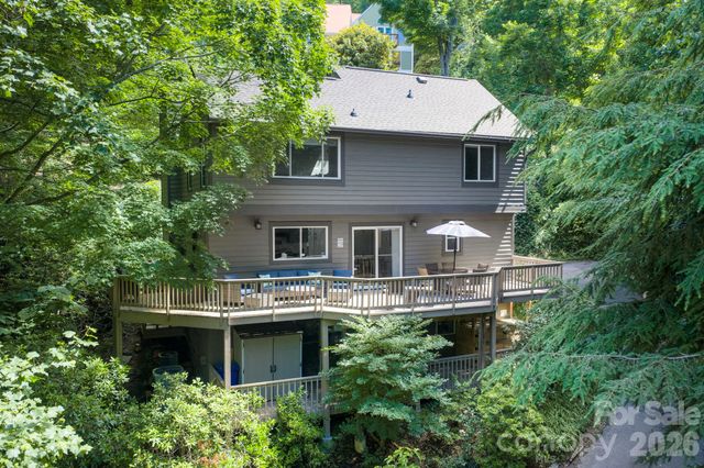 450 Elk Mountain Scenic Highway, Asheville, NC 28804