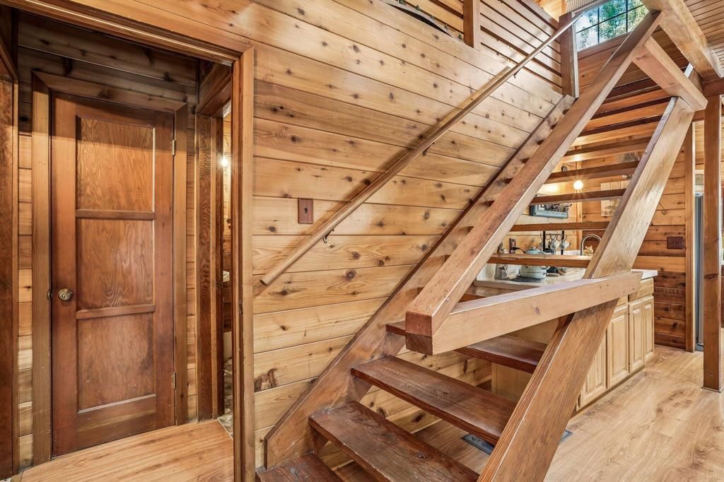 Image 25 of property listing at 53325 Double View Drive, Idyllwild, CA 92549