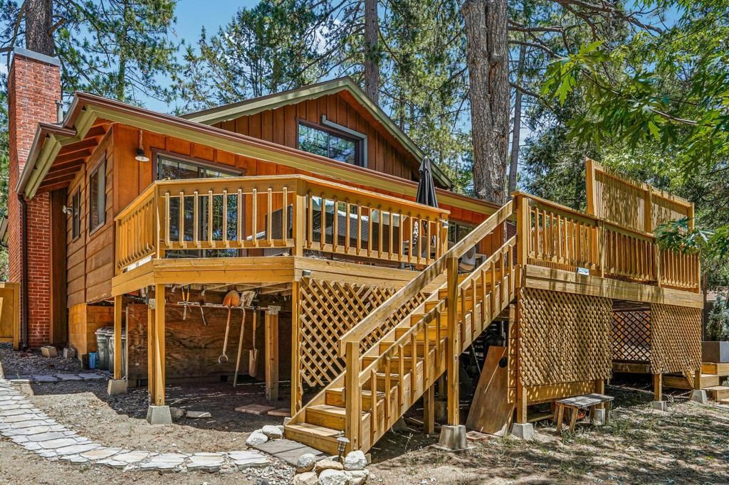 Image 39 of property listing at 53325 Double View Drive, Idyllwild, CA 92549