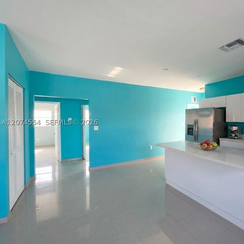 1934 NW 35th St, Miami, FL 33142