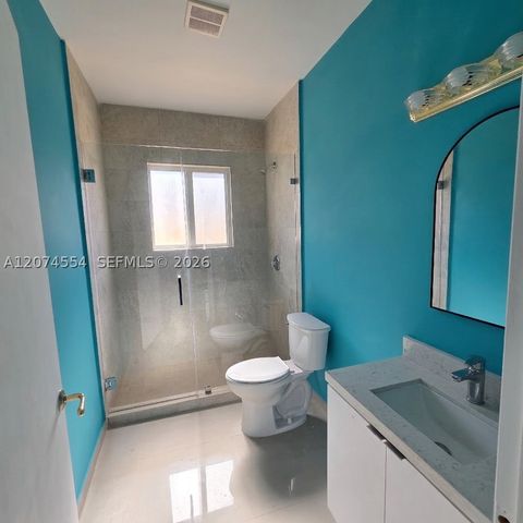 1934 NW 35th St, Miami, FL 33142