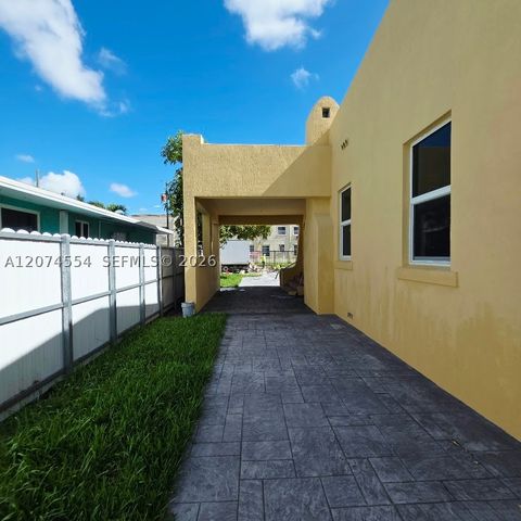 1934 NW 35th St, Miami, FL 33142
