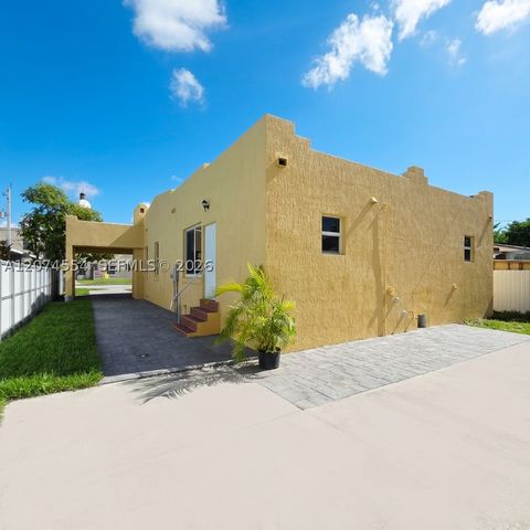 1934 NW 35th St, Miami, FL 33142
