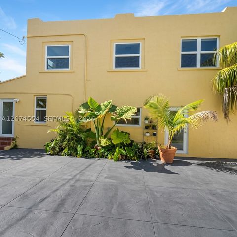 1934 NW 35th St, Miami, FL 33142