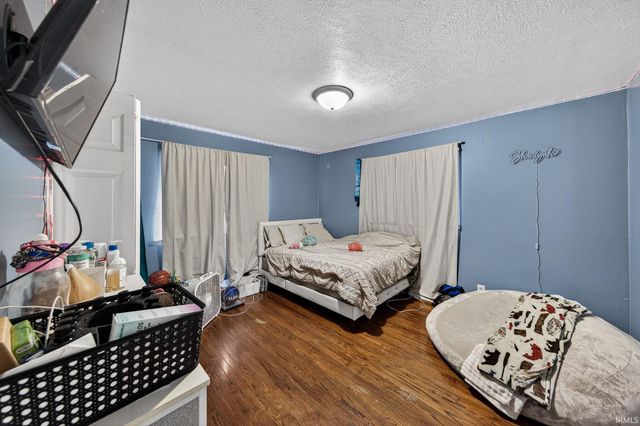 1626 N Bay Drive, Elkhart, IN 46514