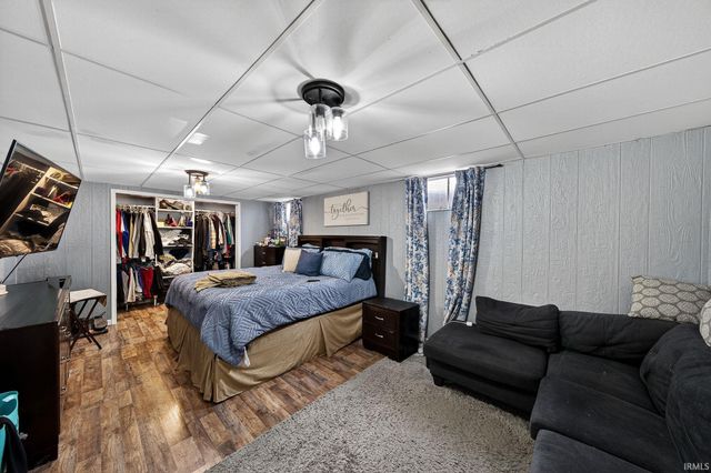 1626 N Bay Drive, Elkhart, IN 46514