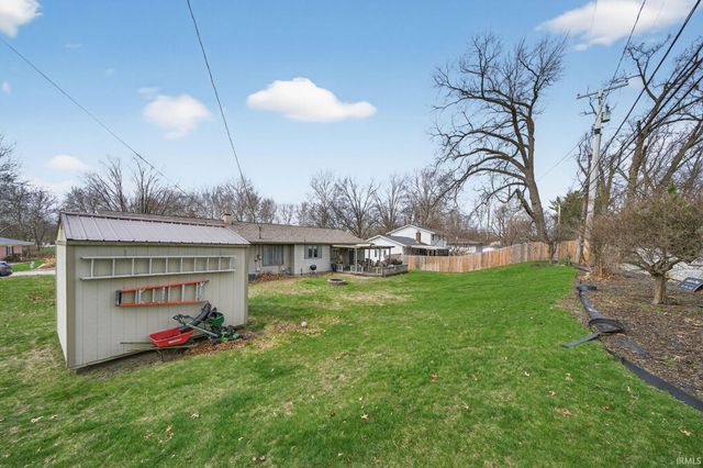 1626 N Bay Drive, Elkhart, IN 46514