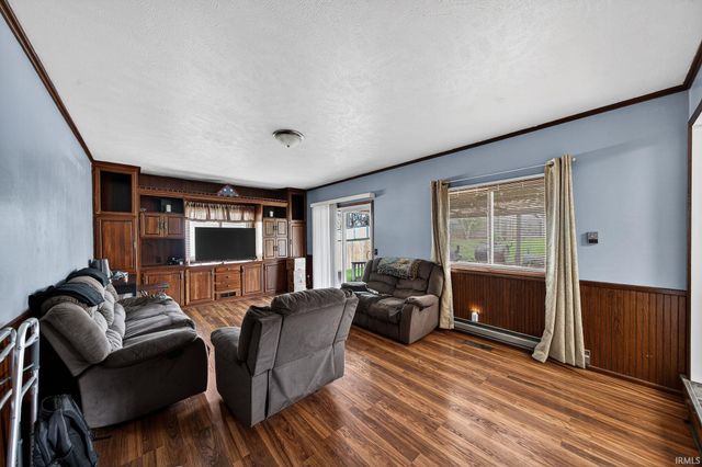 1626 N Bay Drive, Elkhart, IN 46514